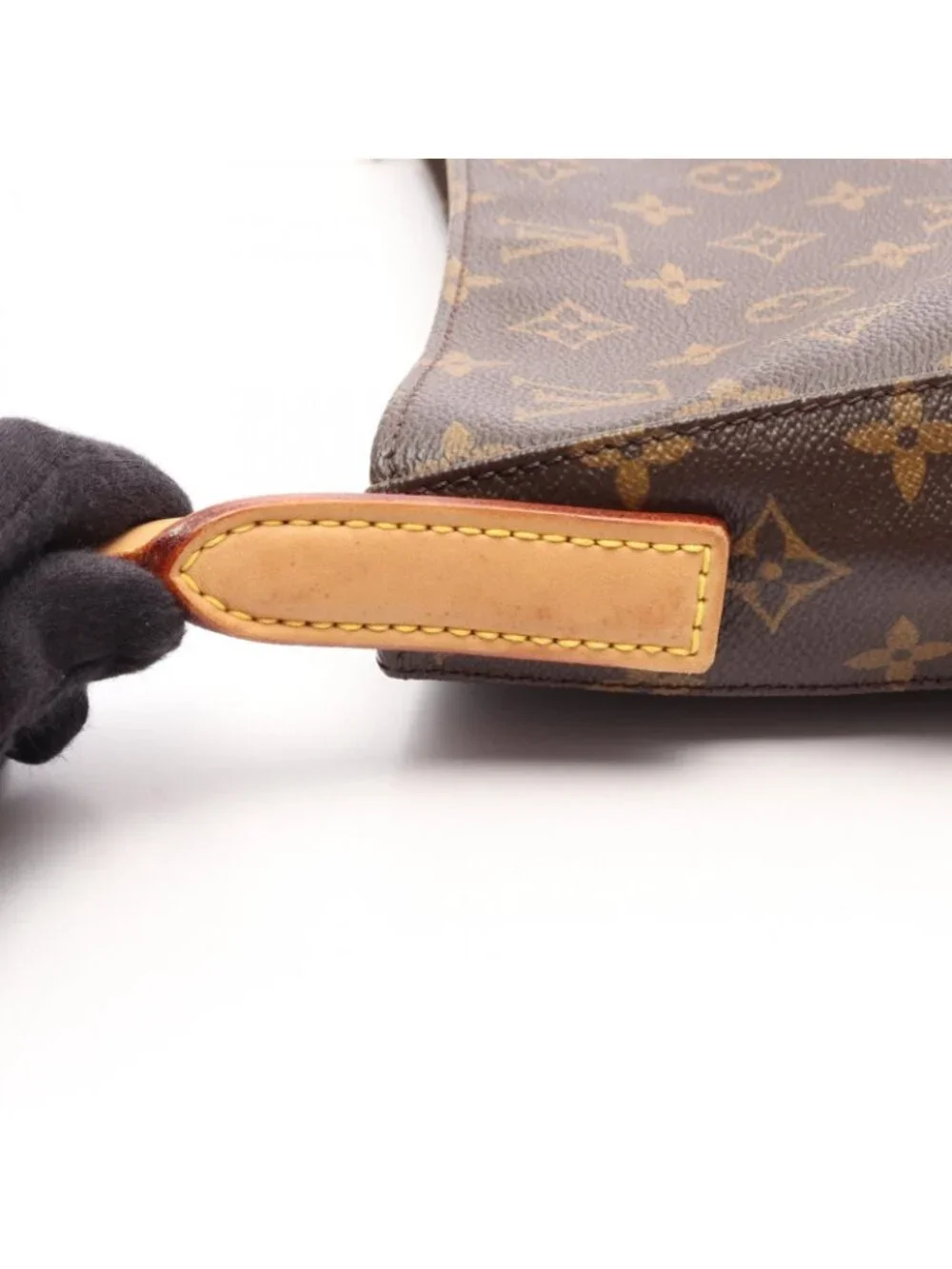 Louis Vuitton Shoulder Bag Looping GM Monogram Canvas Leather